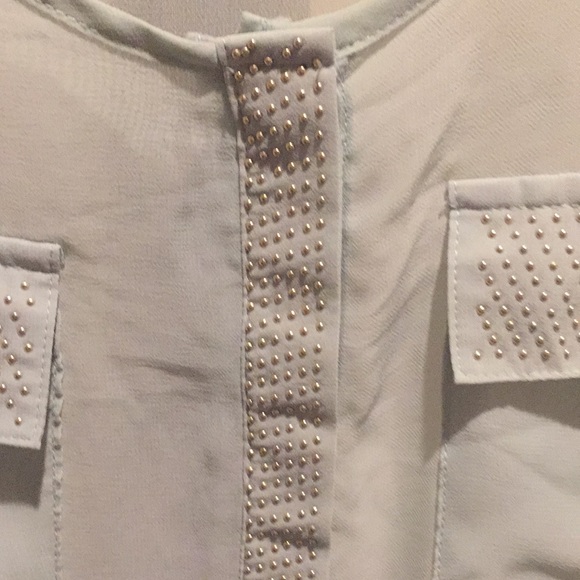 Top - Picture 2 of 2